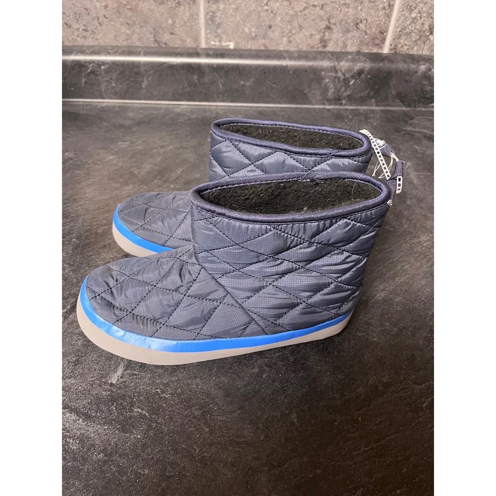 Kamik Kids Puffer‎ Booties Quilted Navy Blue Fleece Lined Indoor Outdoor Size 4